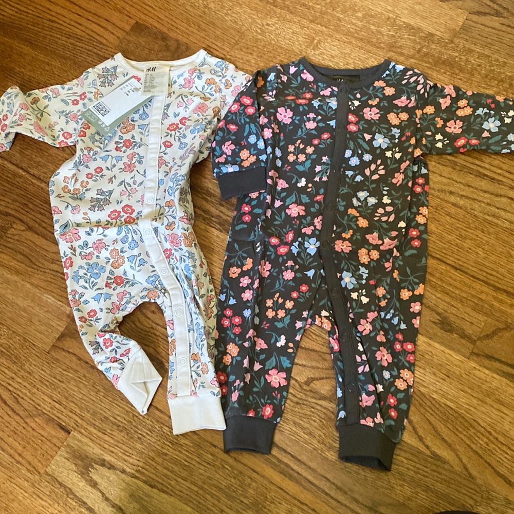 H&M onesies never worn 2-4 months